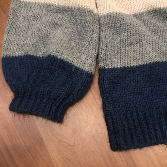 Cozy oversized Roolee colorblock sweater - Picture 3 of 3